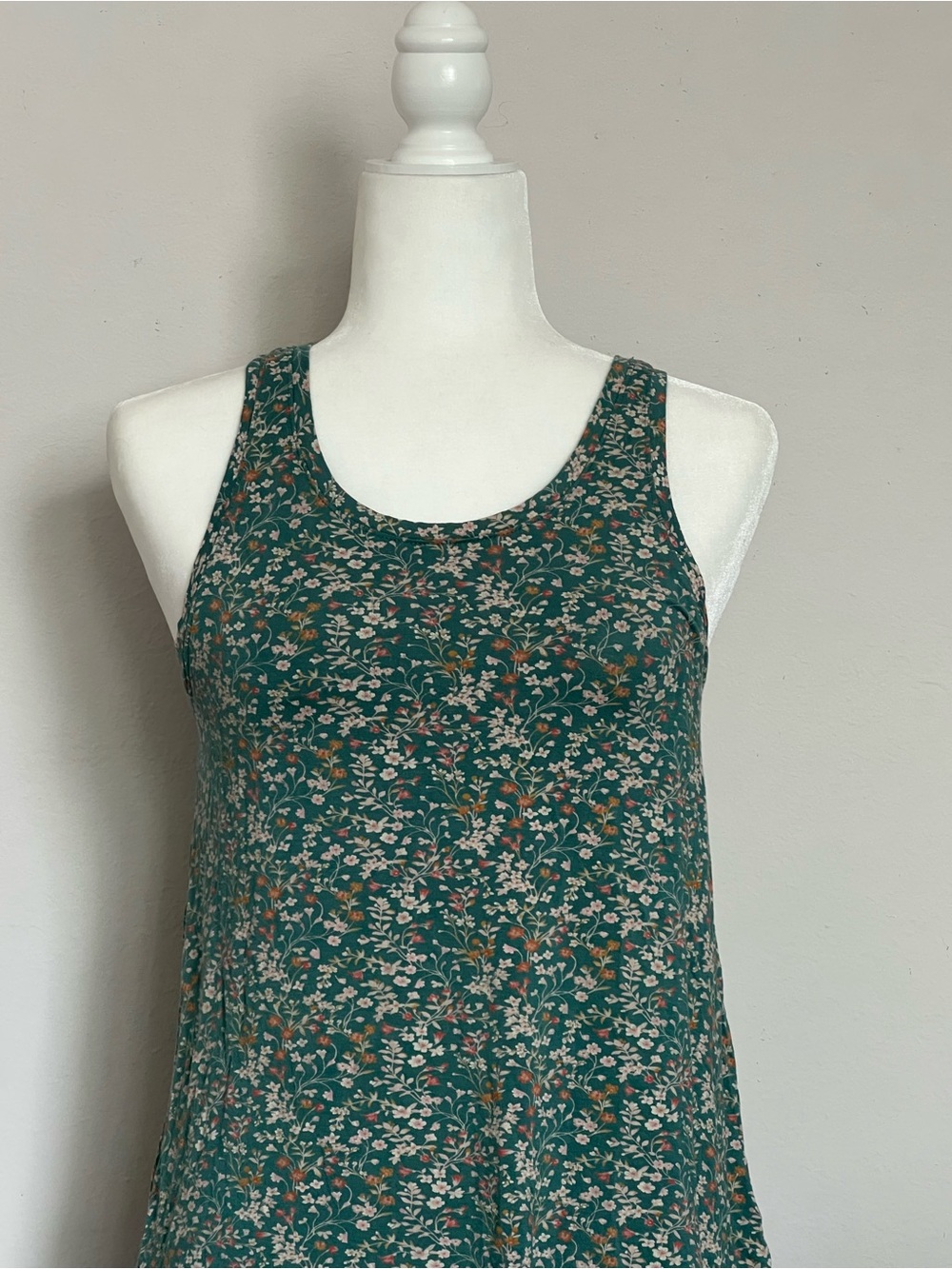 Green Floral American Eagle Tank top